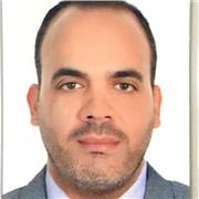 Profesor apto para todas las edades y niveles.